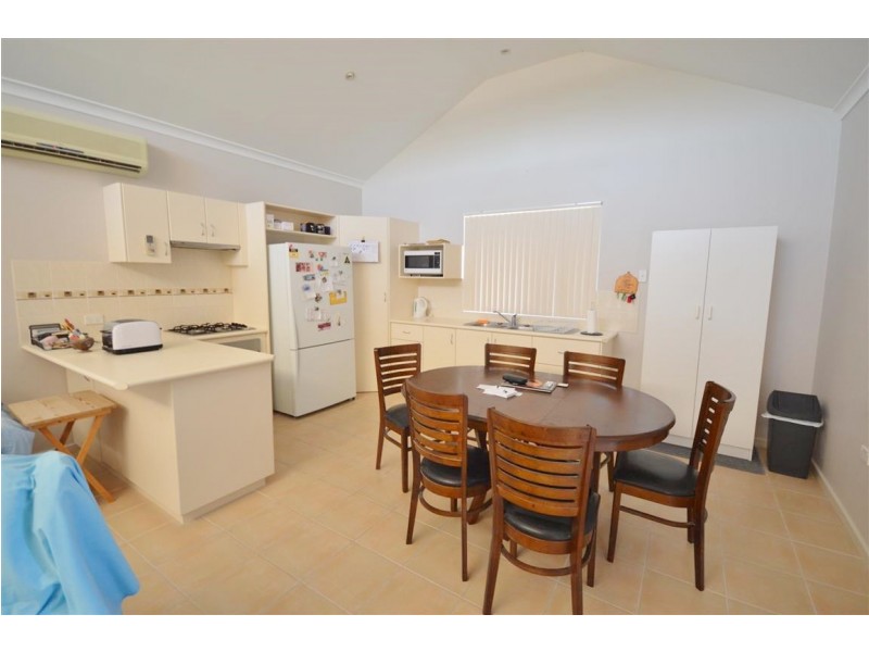 5/4 Seakist Retreat, Kalbarri WA 6536