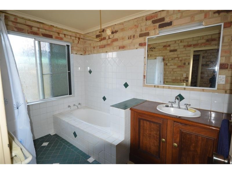 18 Gantheaume Crescent, Kalbarri WA 6536