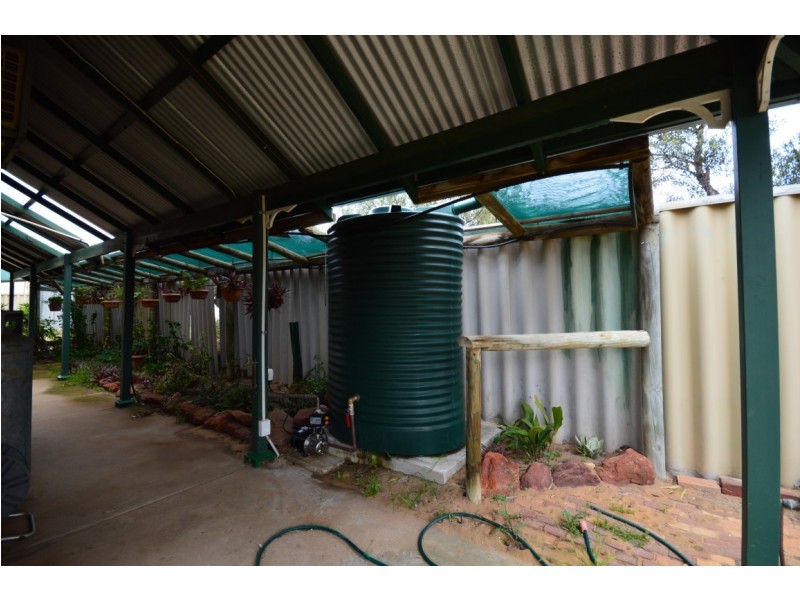 18 Gantheaume Crescent, Kalbarri WA 6536