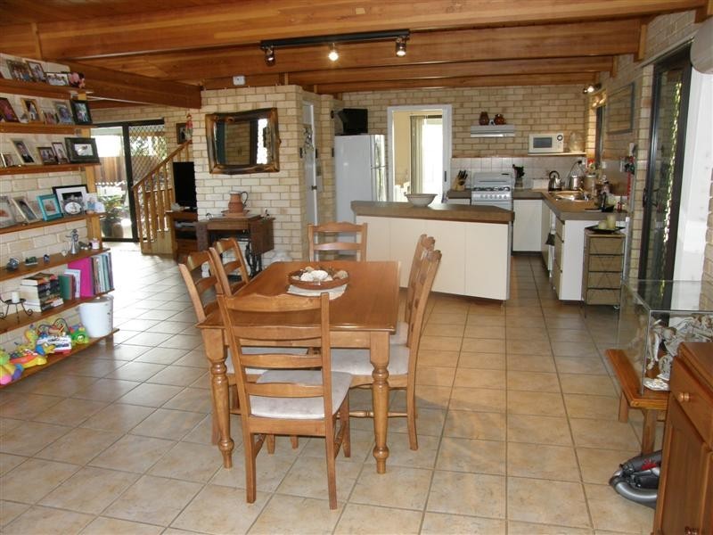 8B Harvey Place, Kalbarri WA 6536