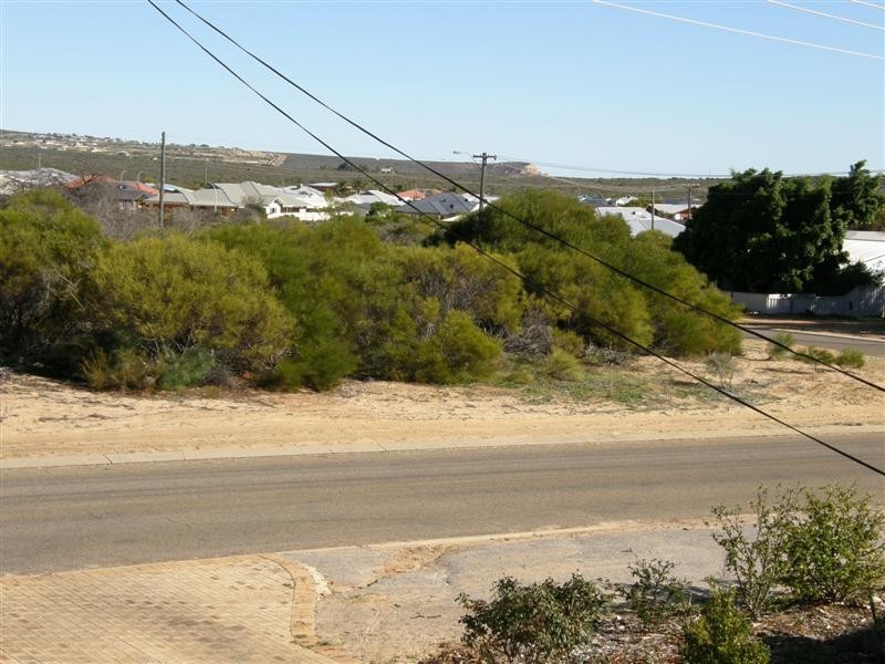 8B Harvey Place, Kalbarri WA 6536