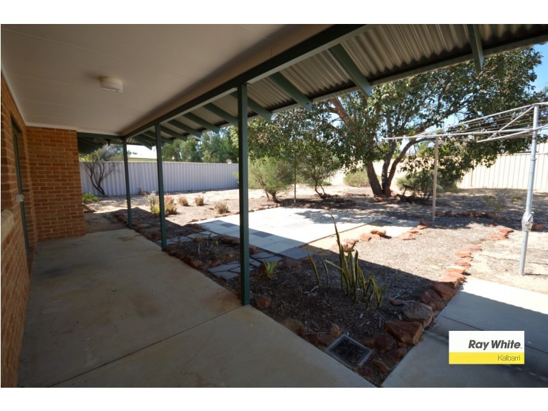 13 Mainwaring Drive, Kalbarri WA 6536
