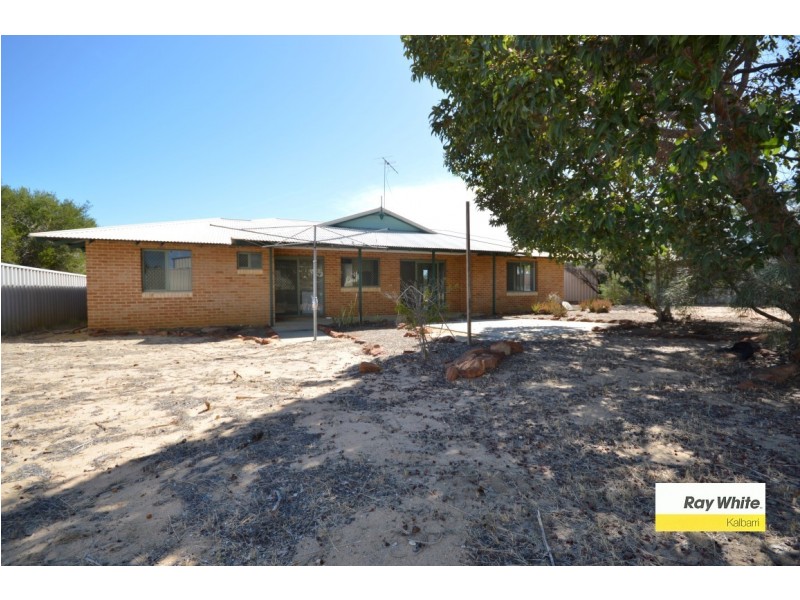 13 Mainwaring Drive, Kalbarri WA 6536
