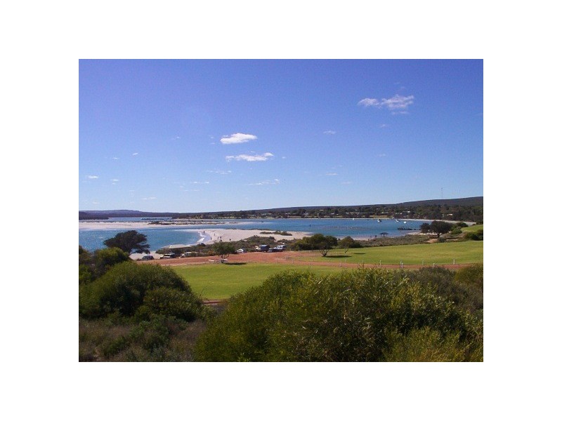 23 Mariner Crescent, Kalbarri WA 6536