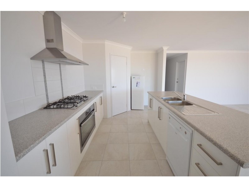 18 Castaway Street, Kalbarri WA 6536