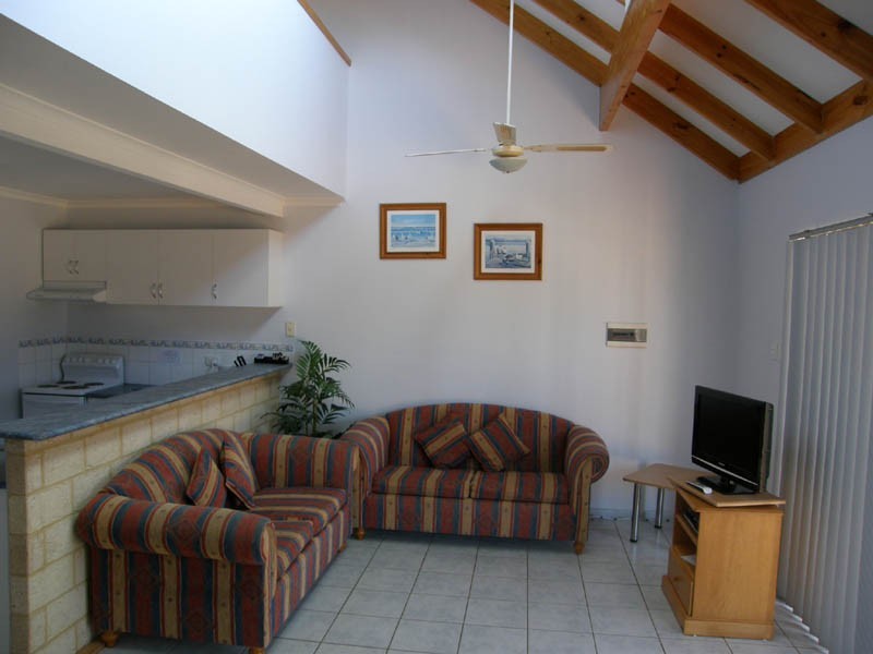 Unit 1-7 Blue Ocean Villas, Kalbarri WA 6536