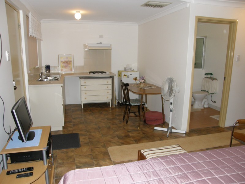 59 Gantheaume Cres, Kalbarri WA 6536