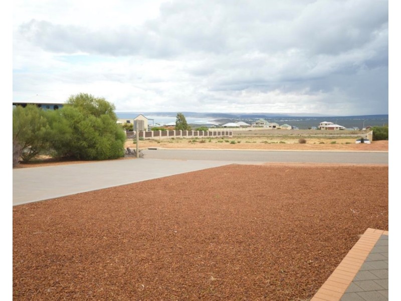 20 Browne Boulevard, Kalbarri WA 6536