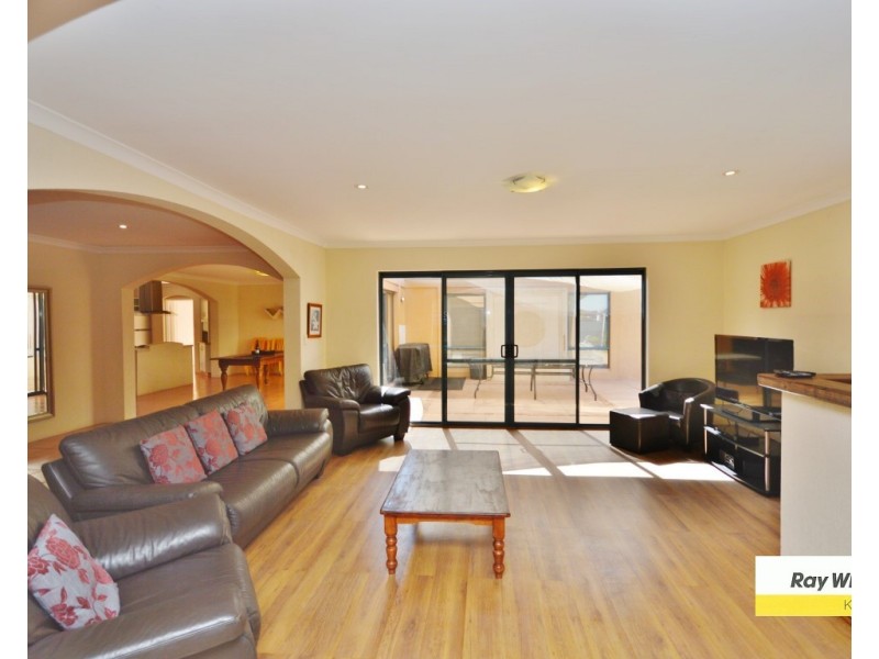 3 Seakist Retreat, Kalbarri WA 6536