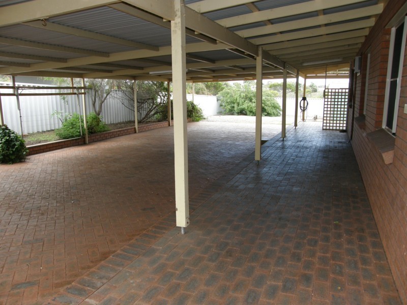 13 Callion Way, Kalbarri WA 6536