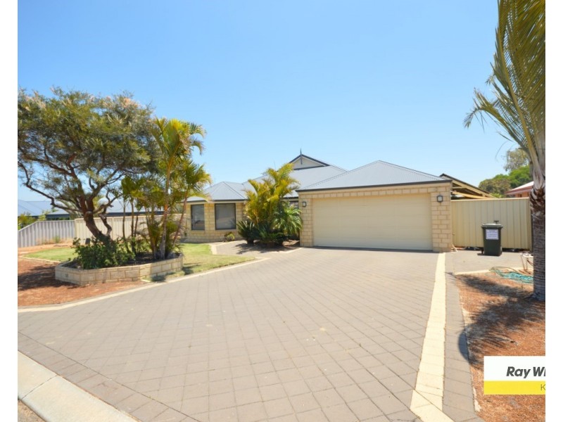 32 Crocos Circuit, Kalbarri WA 6536