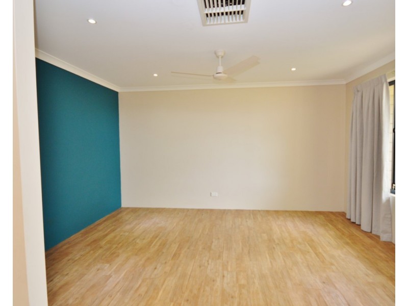 32 Crocos Circuit, Kalbarri WA 6536