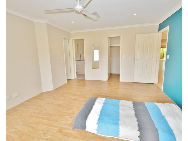 32 Crocos Circuit, Kalbarri WA 6536
