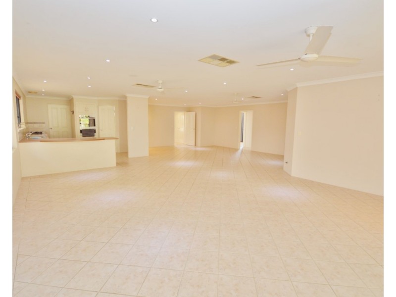 32 Crocos Circuit, Kalbarri WA 6536