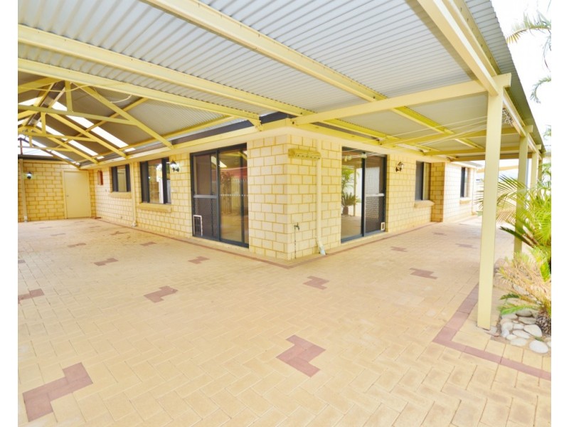 32 Crocos Circuit, Kalbarri WA 6536