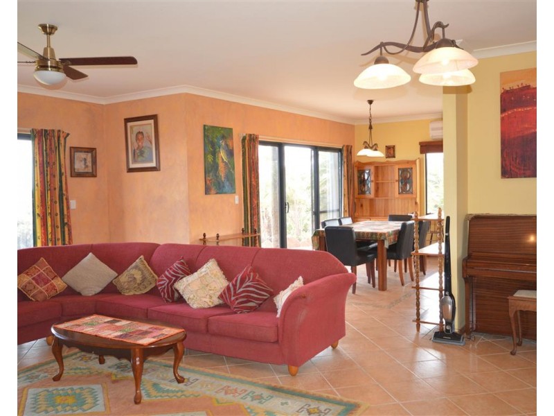 13 Tern Way, Kalbarri WA 6536