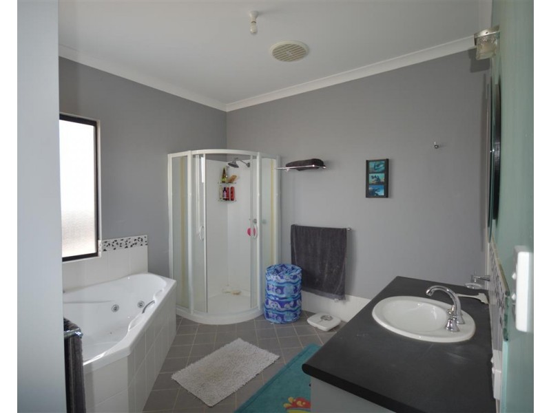 13 Tern Way, Kalbarri WA 6536