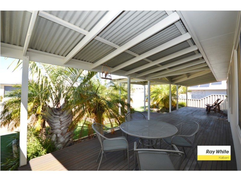 14 Pederick Place, Kalbarri WA 6536