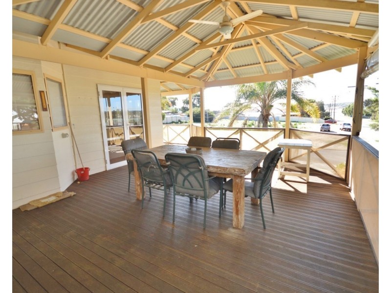18 Glass Street, Kalbarri WA 6536
