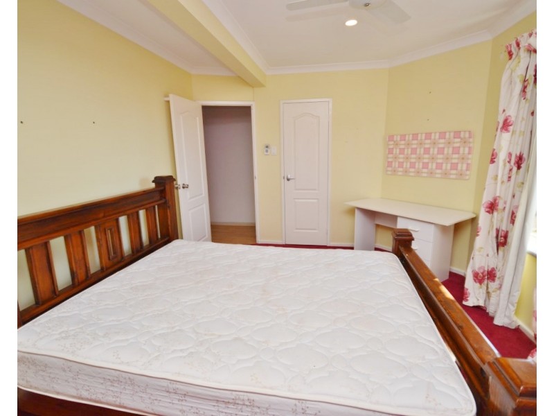 18 Glass Street, Kalbarri WA 6536