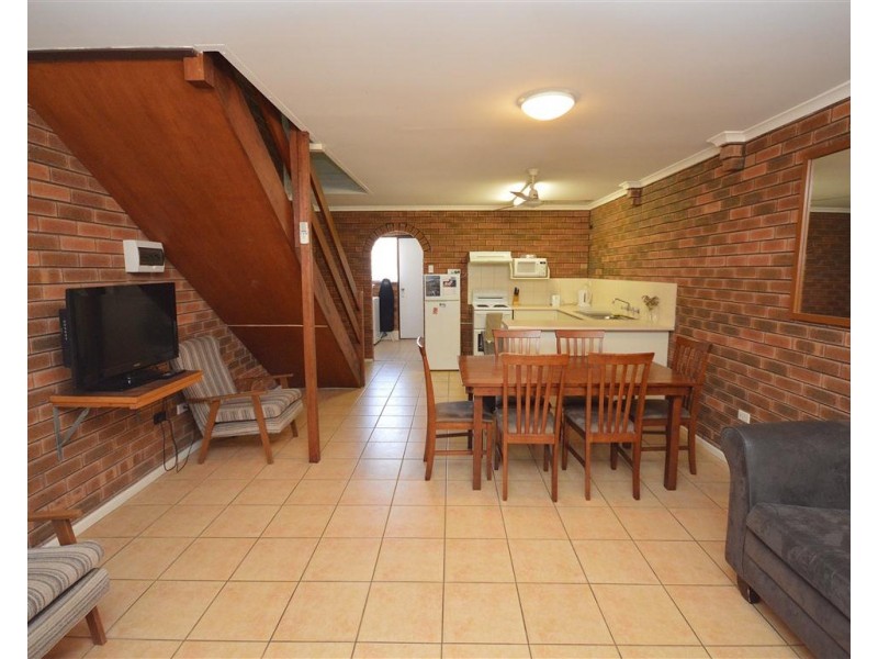 17/22 Chick Court Units, Kalbarri WA 6536