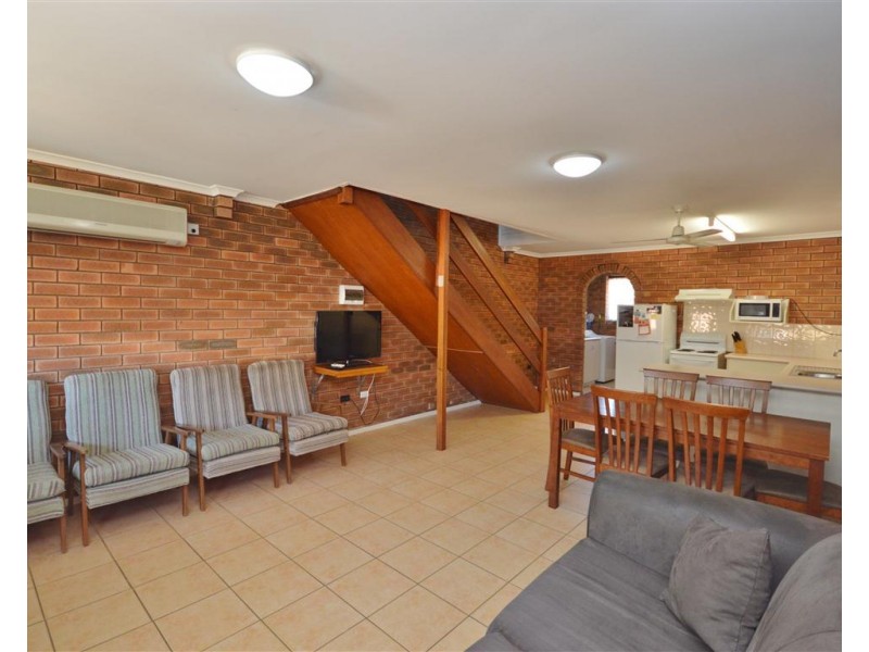 18/22 Chick Court Units, Kalbarri WA 6536