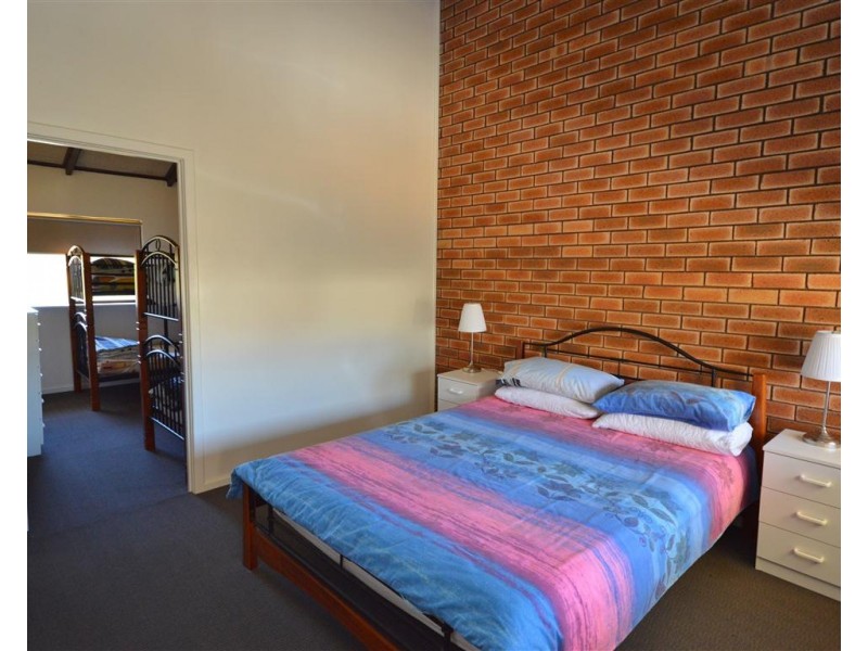 18/22 Chick Court Units, Kalbarri WA 6536