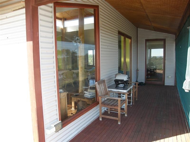 68 Explorer Avenue, Kalbarri WA 6536