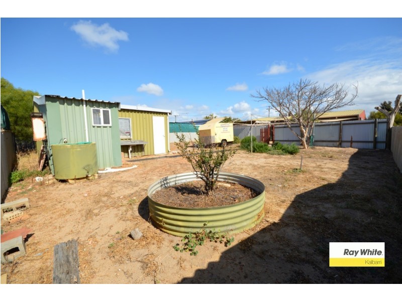 14 Ralph Street, Kalbarri WA 6536