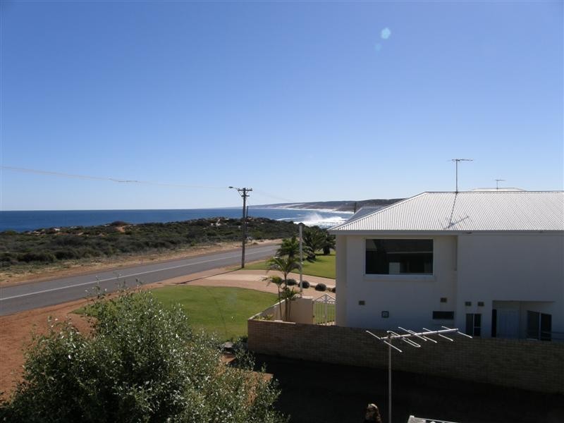 11 Red Bluff Road, Kalbarri WA 6536