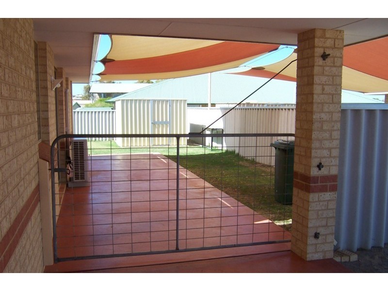 7a  Sequita Way, Kalbarri WA 6536