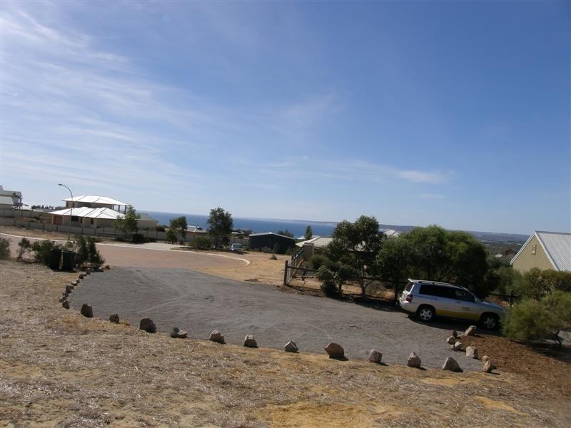 45 Charlton Loop, Kalbarri WA 6536