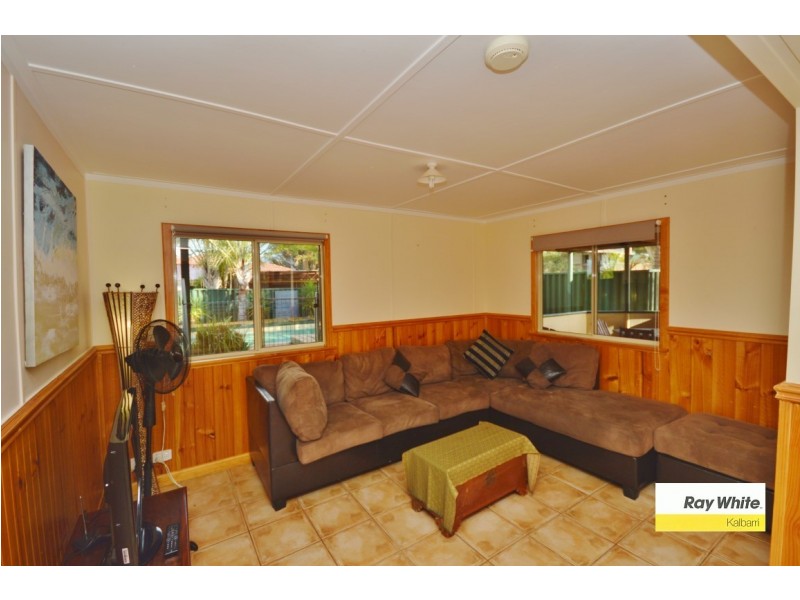 24 Hasleby Street, Kalbarri WA 6536