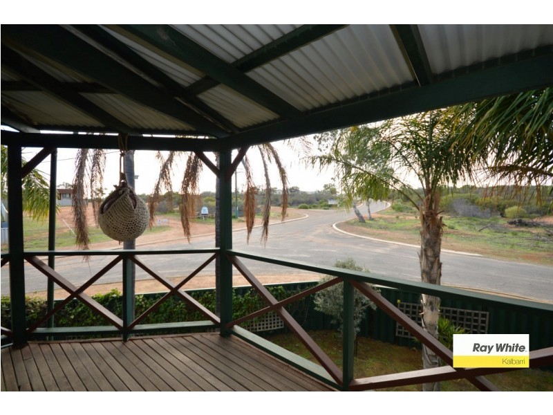 24 Hasleby Street, Kalbarri WA 6536