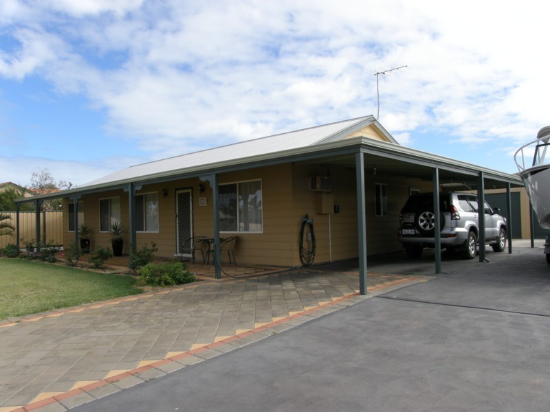 44 Gantheume, Kalbarri WA 6536