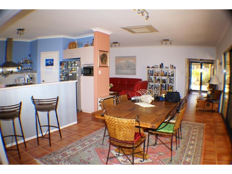 12 Gantheaume Crescent, Kalbarri WA 6536