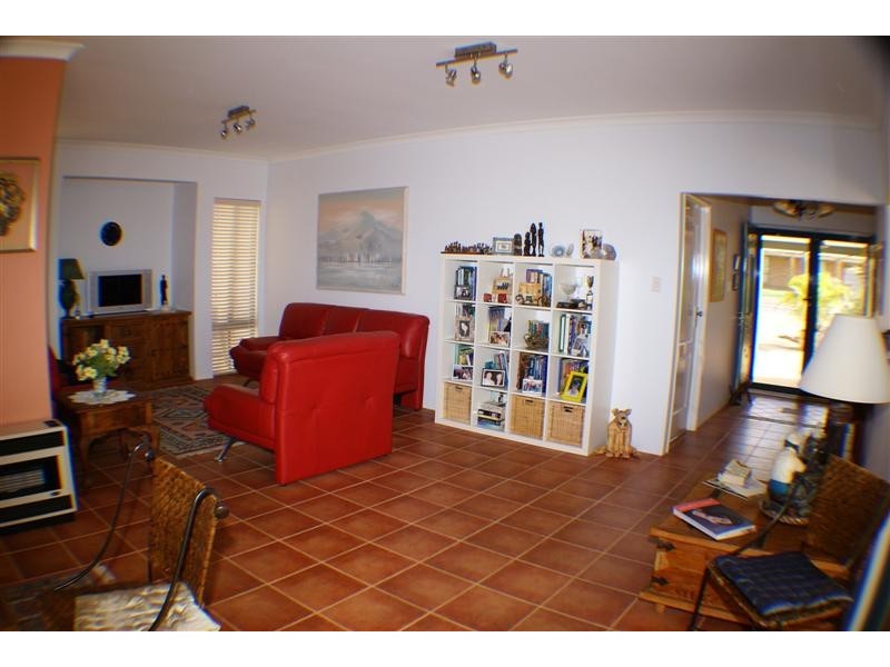 12 Gantheaume Crescent, Kalbarri WA 6536