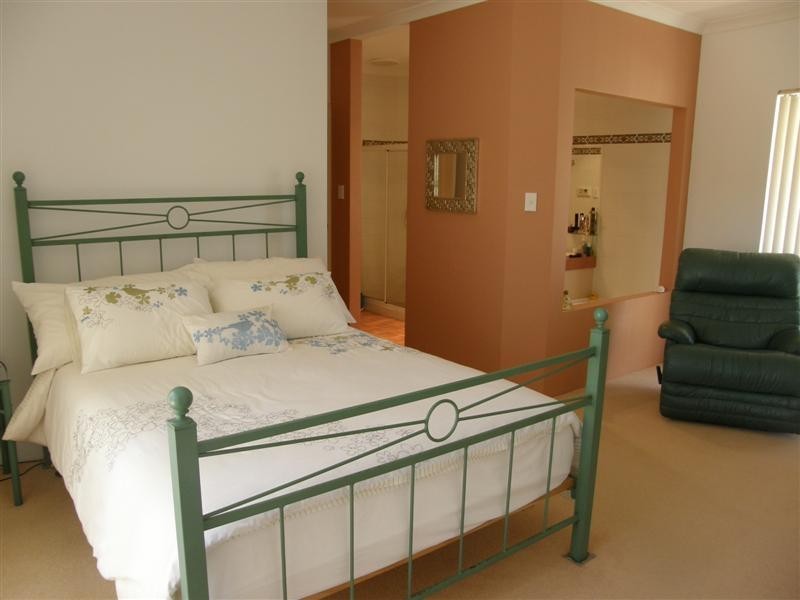 12 Gantheaume Crescent, Kalbarri WA 6536