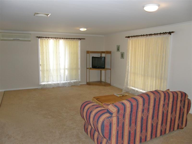 2 Tiki Cove, Kalbarri WA 6536