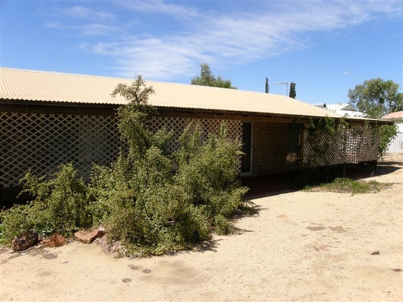 2 Tiki Cove, Kalbarri WA 6536