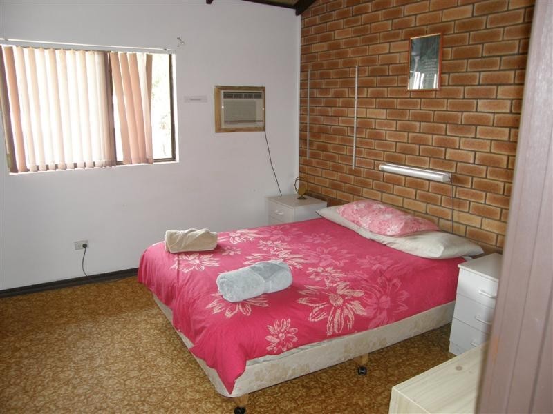 7/22 Chick Court Units, Kalbarri WA 6536