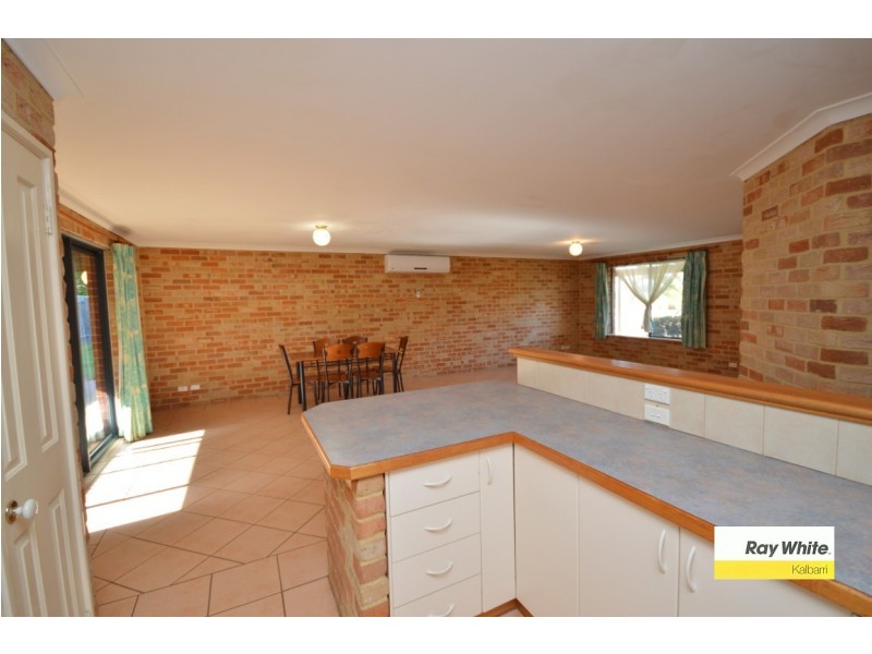 33B Crocos Circuit, Kalbarri WA 6536