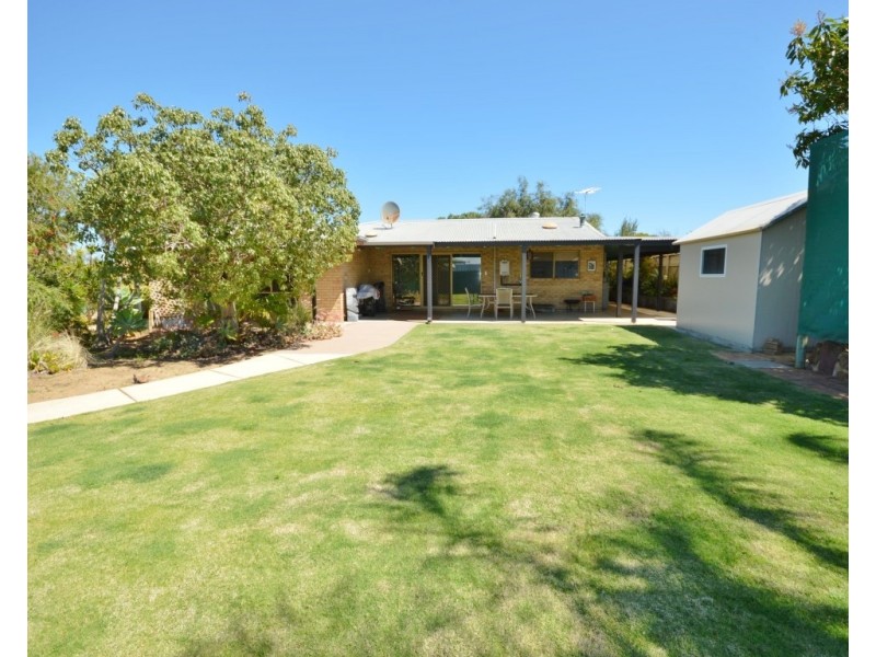 3 Starfire Close, Kalbarri WA 6536