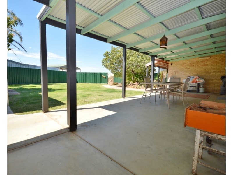 3 Starfire Close, Kalbarri WA 6536