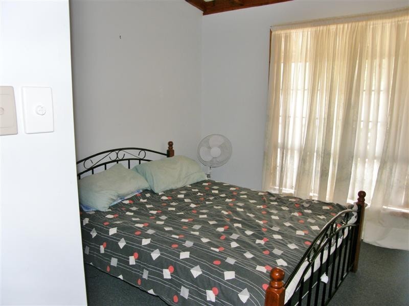 4 Chick Place, Kalbarri WA 6536