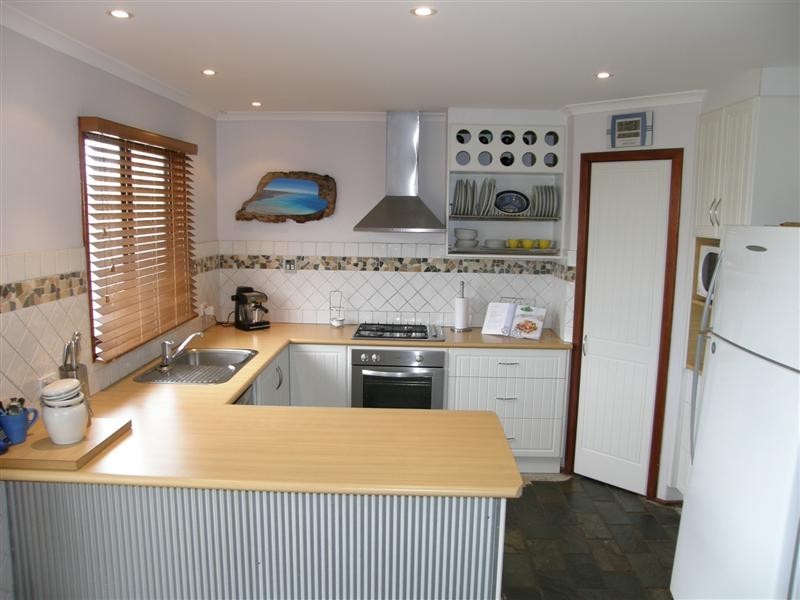 6 Gantheaume Crescent, Kalbarri WA 6536