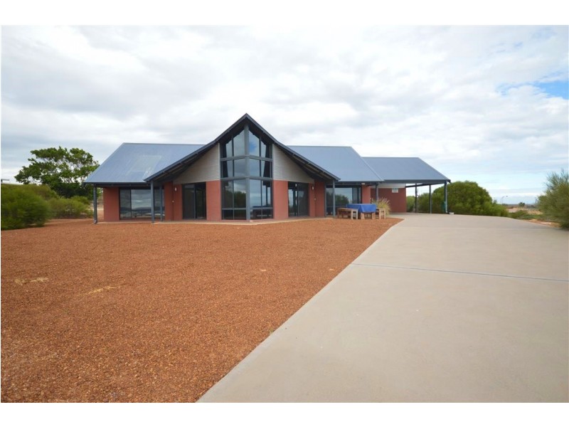 20 Browne Boulevard, Kalbarri WA 6536