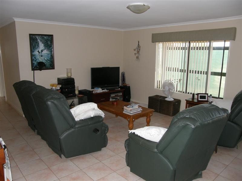 3 Waikiri Parade, Kalbarri WA 6536