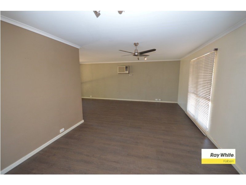 9 Chick Place, Kalbarri WA 6536