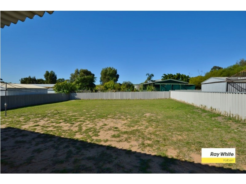 5 Mallard Street, Kalbarri WA 6536
